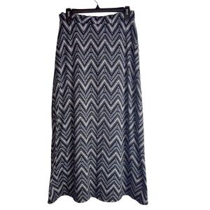 3/$20 Riley + James Black, White & Tan Chevron Maxi Skirt